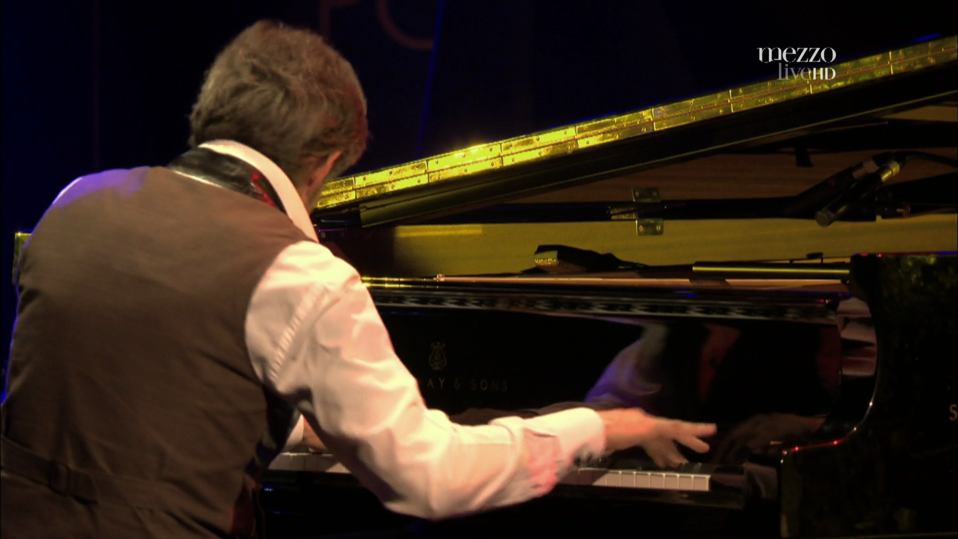 2011 Giovanni Mirabassi Trio - at Jazz sous les Pommiers [HDTV 1080i] 1
